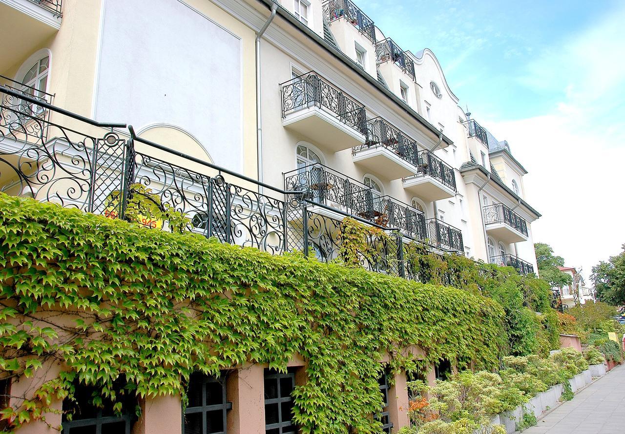 Apartament Przy Promenadzie ชวีโนวิชแจ ภายนอก รูปภาพ